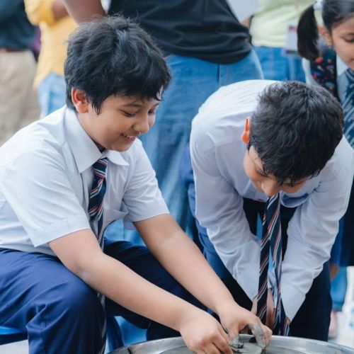 anandalokeheritageschool.com Photos